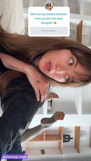calliemurphy Nude Leaked Photo #49