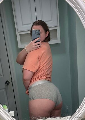 callipygian-goddess Nude Leaked Photo #17