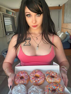 camichanowo Nude Leaked Photo #11