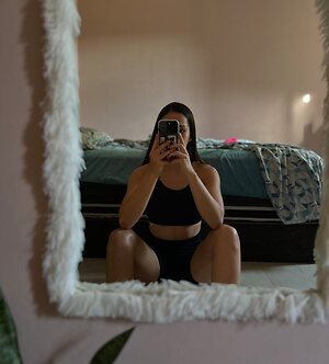 camile2303 Nude Leaked Photo #30