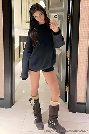 camilla2467 Nude Leaked Photo #15