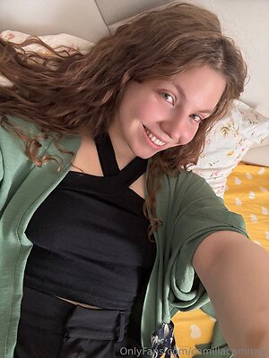 camillacammyy Nude Leaked Photo #3