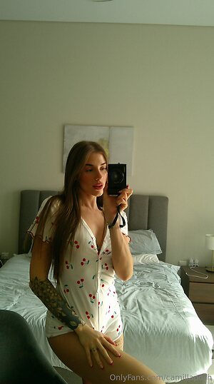 camillaposh Nude Leaked Photo #31