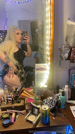 canadianbhaddiee Nude Leaked Photo #12