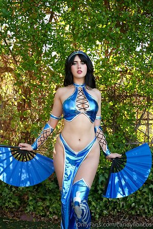 candylioncos Nude Leaked Photo #25