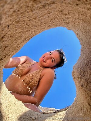 candymandy305 Nude Leaked Photo #13