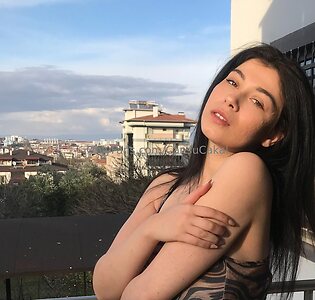 cansucakal Nude Leaked Photo #11