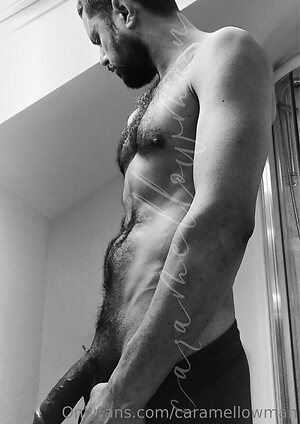 caramellowman Nude Leaked Photo #35