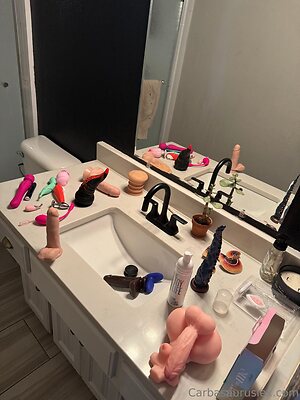 carbasauruslexdied Nude Leaked Photo #13