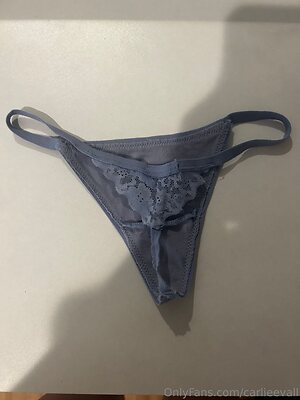 carlieevall Nude Leaked Photo #5