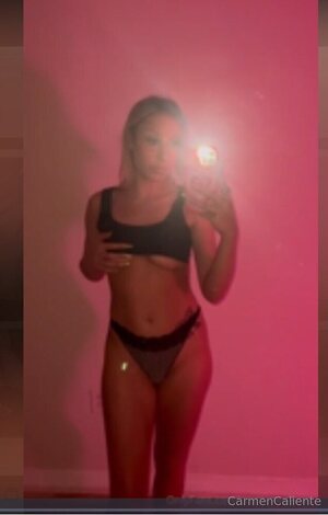 carmencalixxx Nude Leaked Photo #24