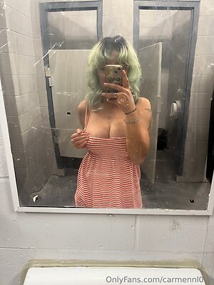carmennl0ve Nude Leaked Photo #15