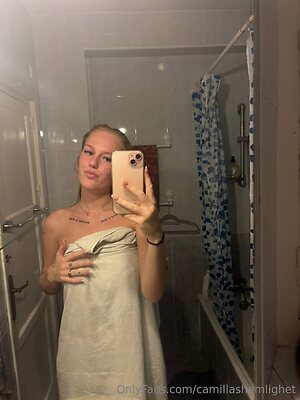 cassieevega Nude Leaked Photo #21
