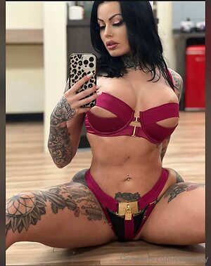 cearasky Nude Leaked Photo #8