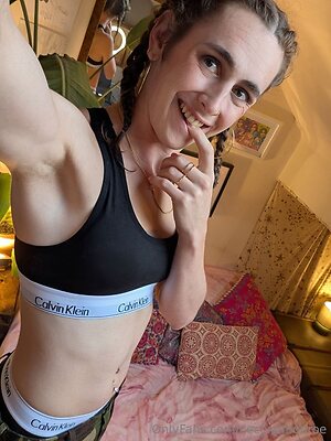 cecexomonroe Nude Leaked Photo #13