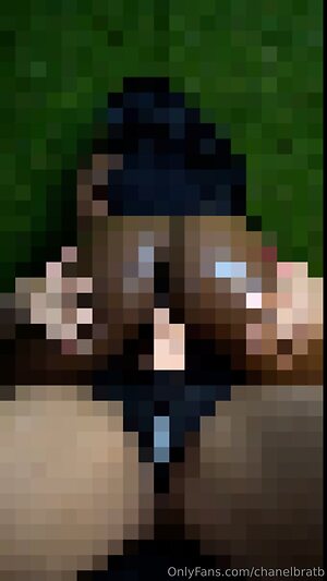 chanelbratb Nude Leaked Photo #9