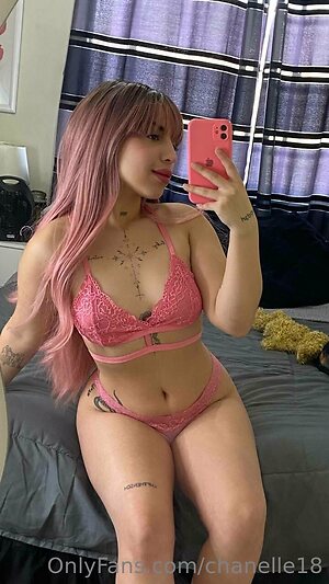 chanelle18 Nude Leaked Photo #36