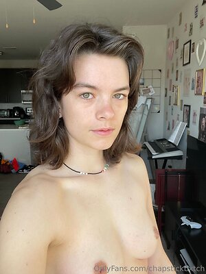 chapstickbxtch Nude Leaked Photo #7