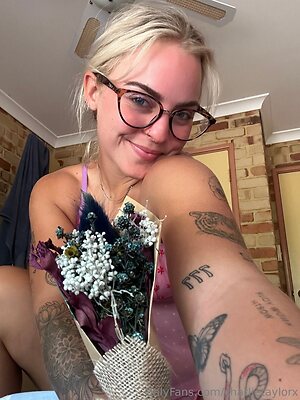 charlietaylorx Nude Leaked Photo #14