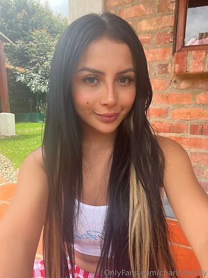 charlotte19y Nude Leaked Photo #53