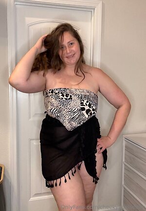 cheekychelsea2k Nude Leaked Photo #3