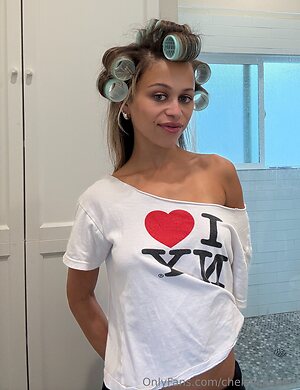 chelseakaplan Nude Leaked Photo #11