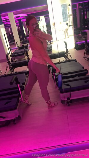 cherry applebottom Nude Leaked Photo #2