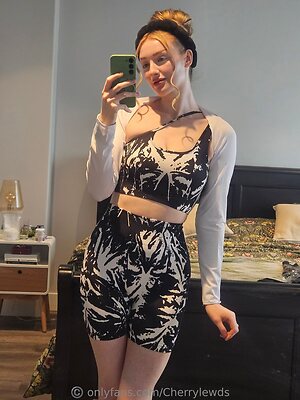 cherrylewds Nude Leaked Photo #21