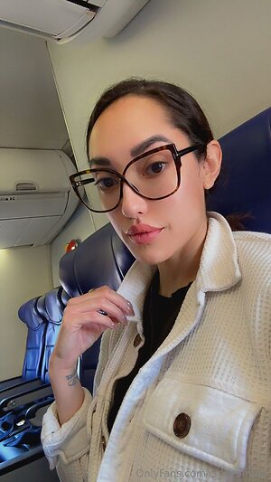 chloeamour Nude Leaked Photo #49