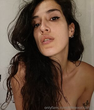 chloexoticbitch Nude Leaked Photo #4