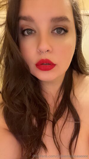 chokemepleaseeee Nude Leaked Photo #9