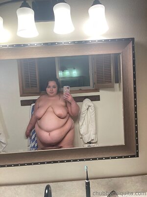 chubbychiquita Nude Leaked Photo #22
