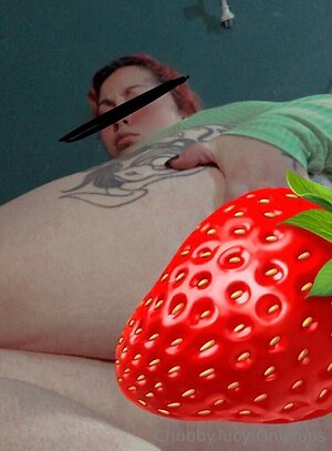 chubbylucyy Nude Leaked Photo #4