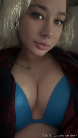 cierrafoxx Nude Leaked Photo #12