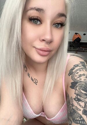 cierrafoxx Nude Leaked Photo #26