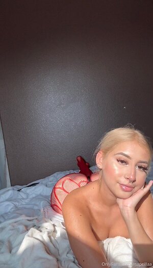 cillagotfanss Nude Leaked Photo #30