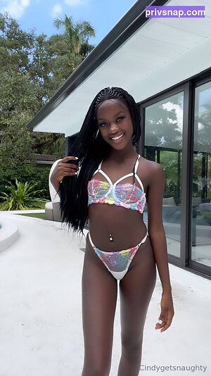 cindygetsnaughty Nude Photos