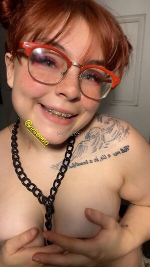 ciricesinssfw Nude Leaked Photo #20