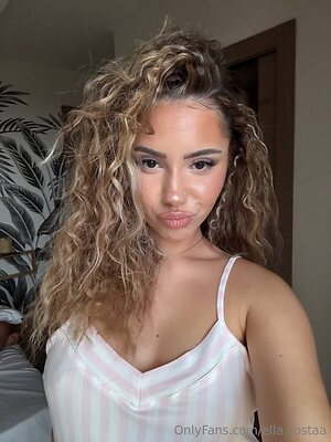 clemenceaguiar Nude Leaked Photo #10