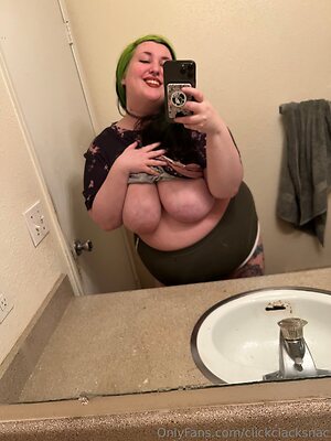 clickclacksnac Nude Leaked Photo #18