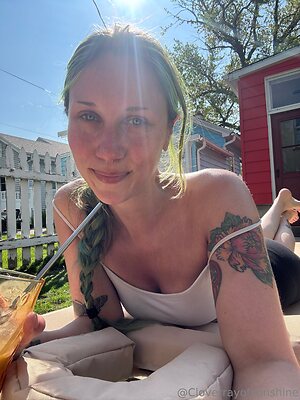 cloverrayofsunshine Nude Leaked Photo #11