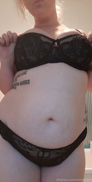 cminx07free Nude Leaked Photo #20