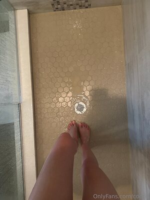 cootie Nude Leaked Photo #8