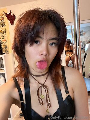 corvifeon Nude Leaked Photo #27