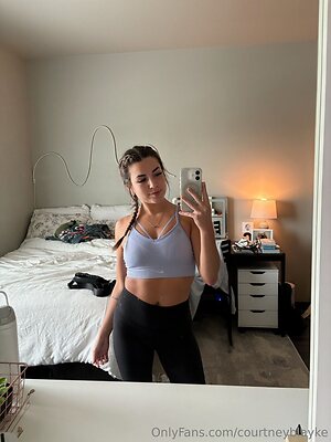 courtneyblayke Nude Leaked Photo #16