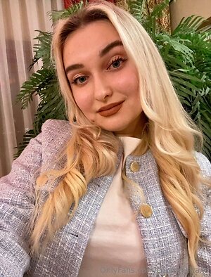 creamykiraxo Nude Leaked Photo #18