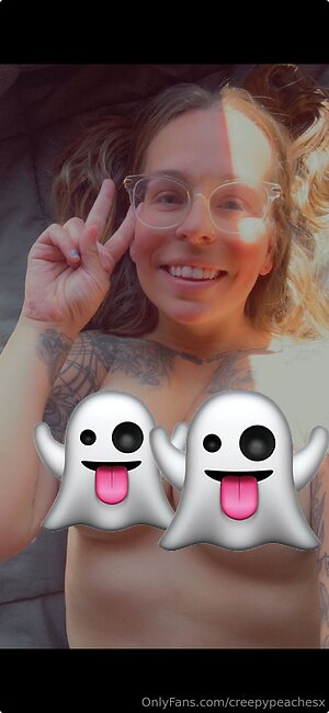 creepypeachesx