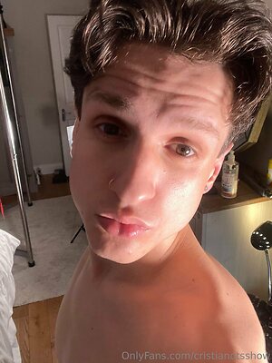 cristianotsshow Nude Leaked Photo #15