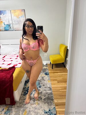 crushonsuzzy Nude Leaked Photo #18