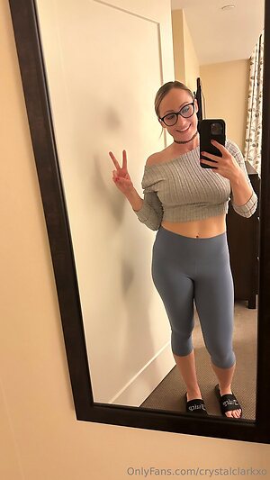 crystalclarkxo Nude Leaked Photo #28